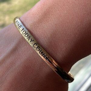 bracelet “make today count“ Gold tone metal stamped mantra navy cord